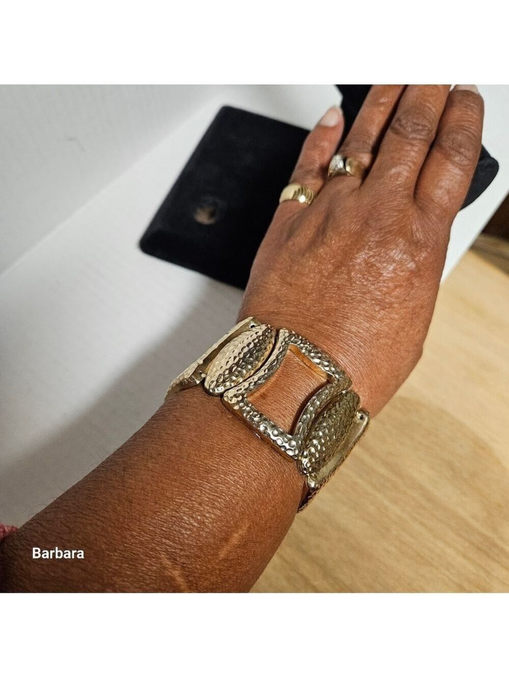 Gold-tone Hammered Cutout Rectangle & Oval Stretch Bracelet